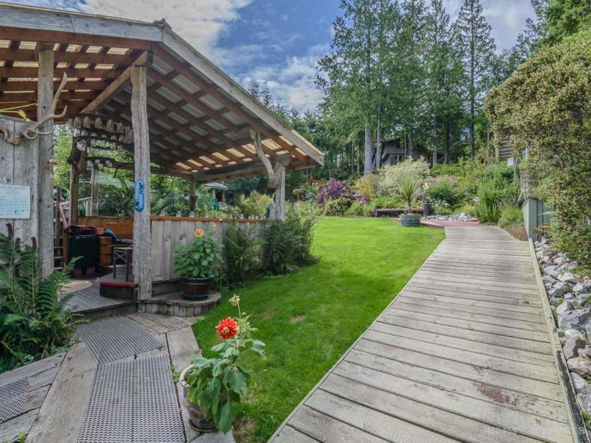 Woods End Landing Hotell Bamfield Eksteriør bilde