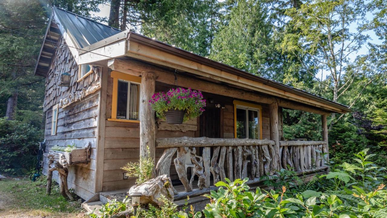 Woods End Landing Hotell Bamfield Eksteriør bilde