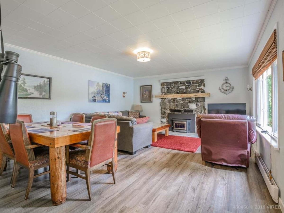 Woods End Landing Hotell Bamfield Eksteriør bilde