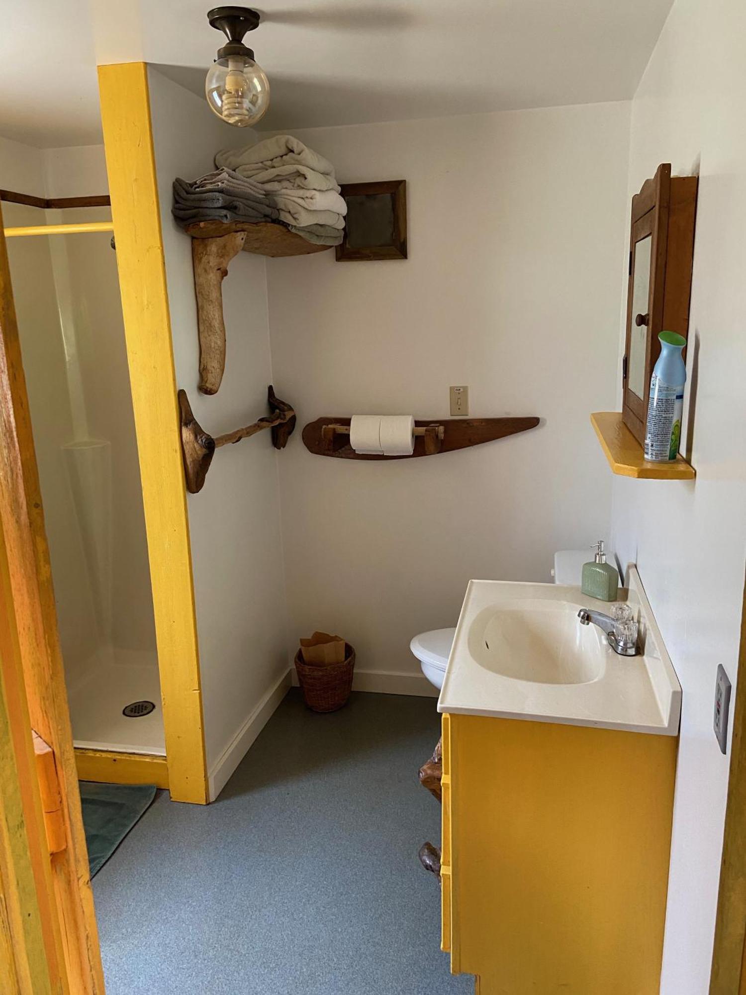 Woods End Landing Hotell Bamfield Rom bilde